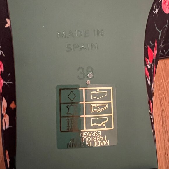 Anthropologie LAB Size 38 8 Black Floral Tasseled Pointed Toe Slides Flats Mules - Picture 11 of 15